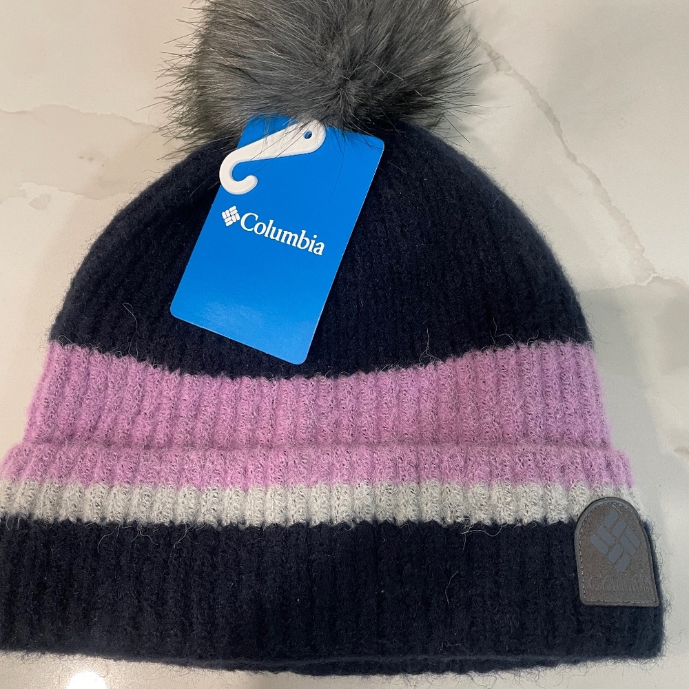 Columbia beanie